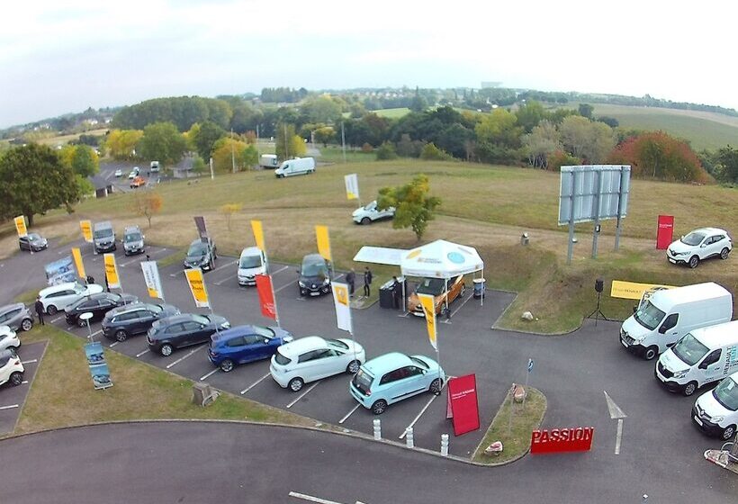 Отель Ibis Saintbrieuc Yffiniac