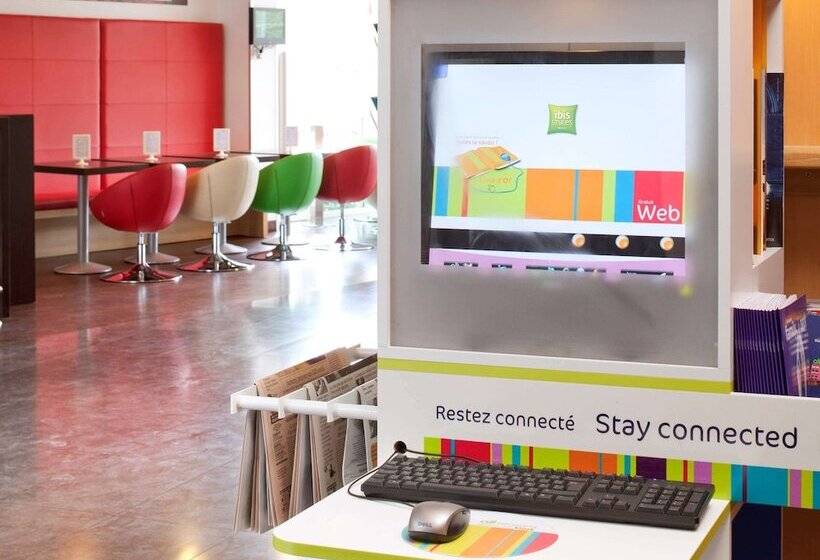 ホテル Ibis Styles Chinon