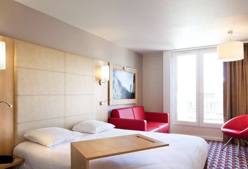 ホテル Ibis Styles Chinon