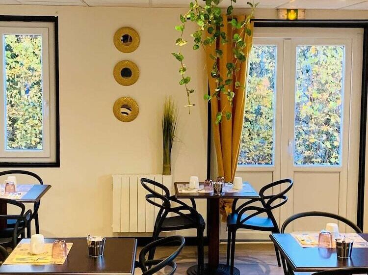 فندق Hôtel Inn Design Sancé Ex Kyriad