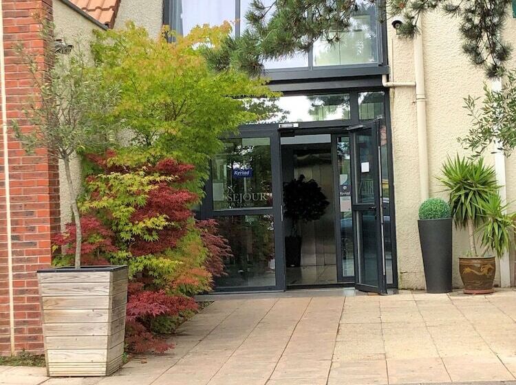 酒店 Kyriad Argenteuil