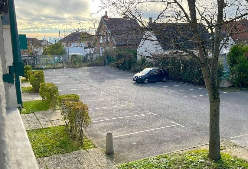 酒店 Kyriad Argenteuil