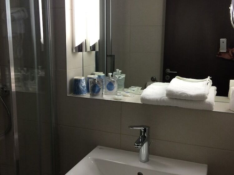 酒店 Kyriad Argenteuil