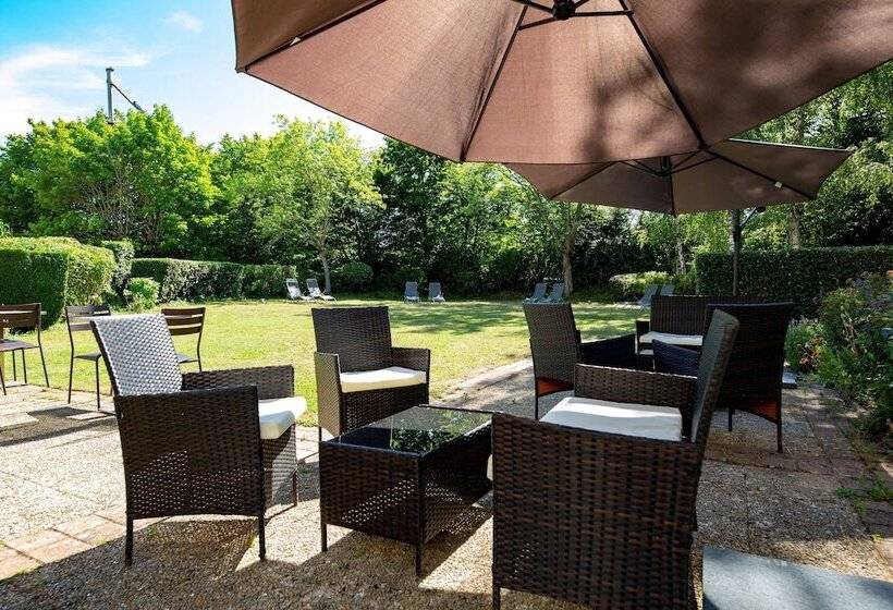 בית מלון כפרי Kyriad Blois Sud