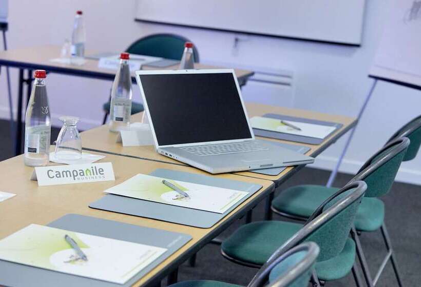 בית מלון כפרי Kyriad Blois Sud