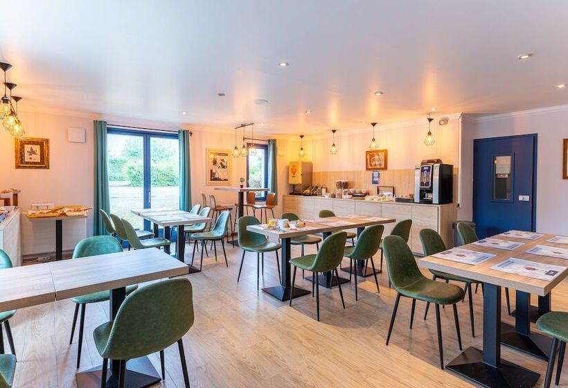 호텔 Kyriad Creil   Chantilly Nord