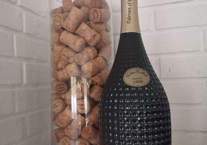 فندق Kyriad Epernay