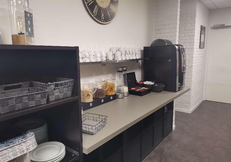 فندق Kyriad Epernay