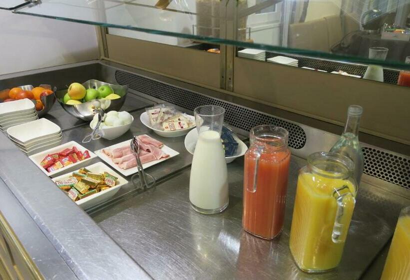 Brit Hotel La Ferte Bernard