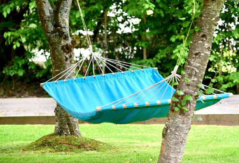 هتل Kyriad Lannionperros Guirec