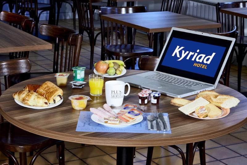Kyriad Hotel Laval