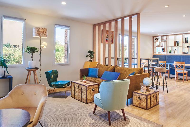 ホテル Kyriad Paris Sud Les Ulis Courtaboeuf