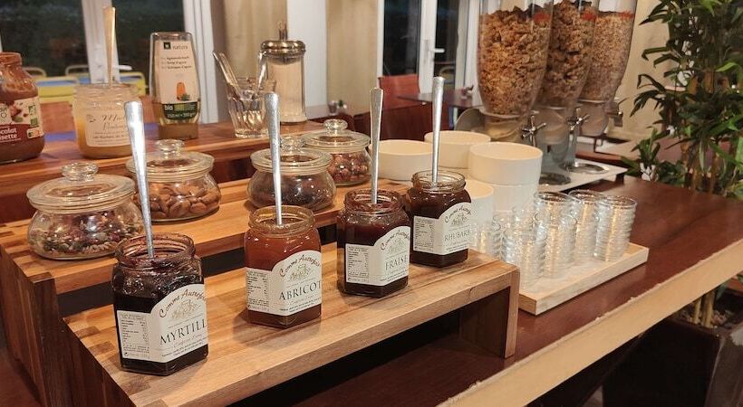 호텔 Kyriad Libourne Saint Emilion