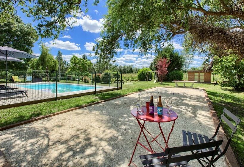 호텔 Kyriad Libourne Saint Emilion