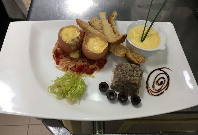 Kyriad Hotel Nevers Centre