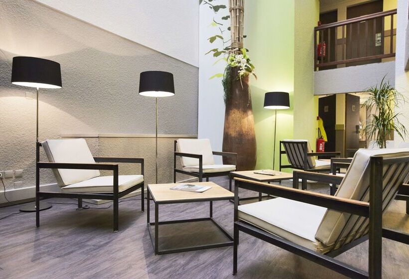 Kyriad Hotel Nevers Centre