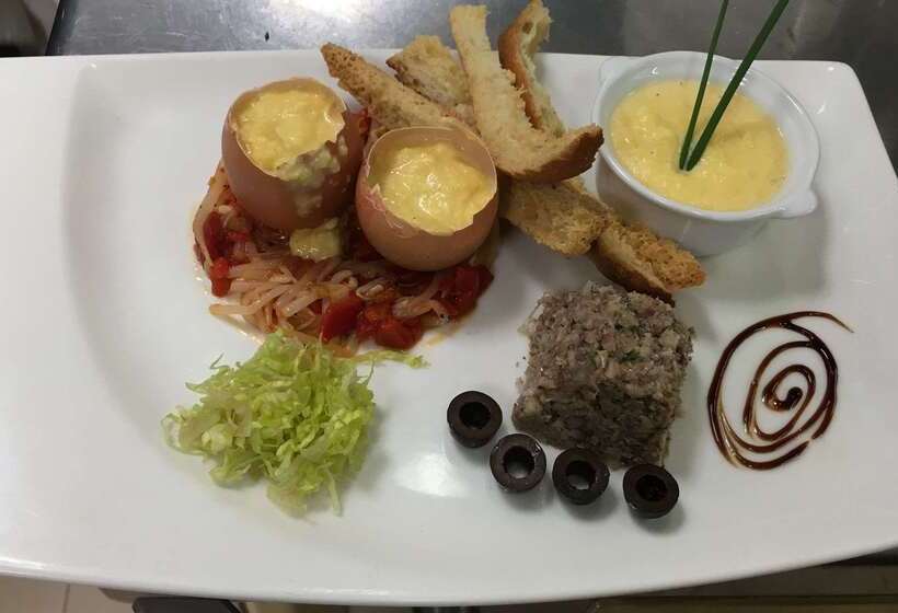 Kyriad Hotel Nevers Centre