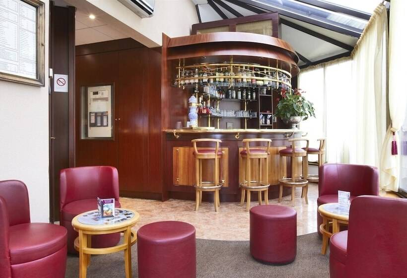 Kyriad Hotel Nevers Centre