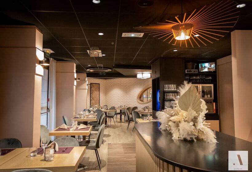 Kyriad Hotel Nevers Centre