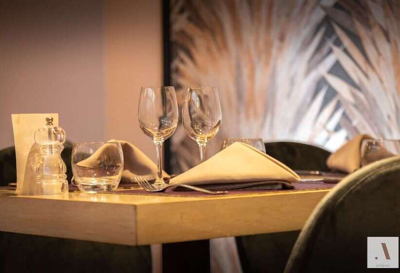 Kyriad Hotel Nevers Centre