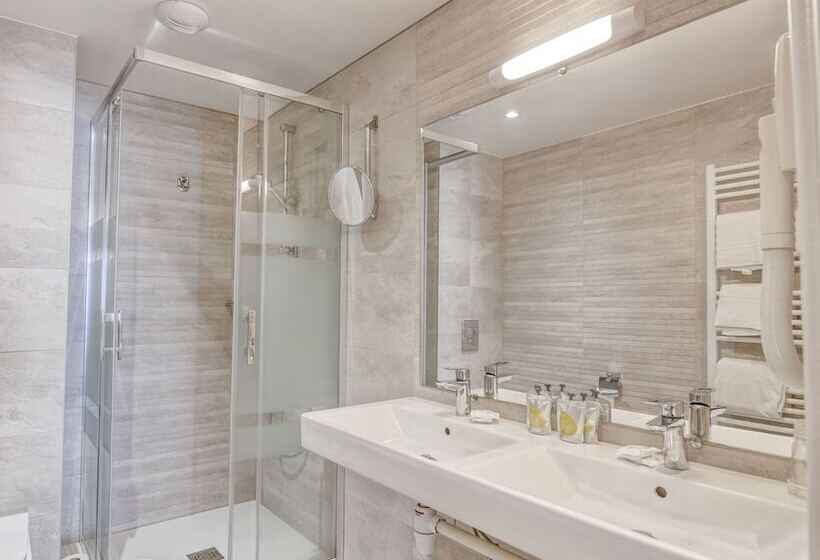 فندق Kyriad Saint Malo Centre Plage