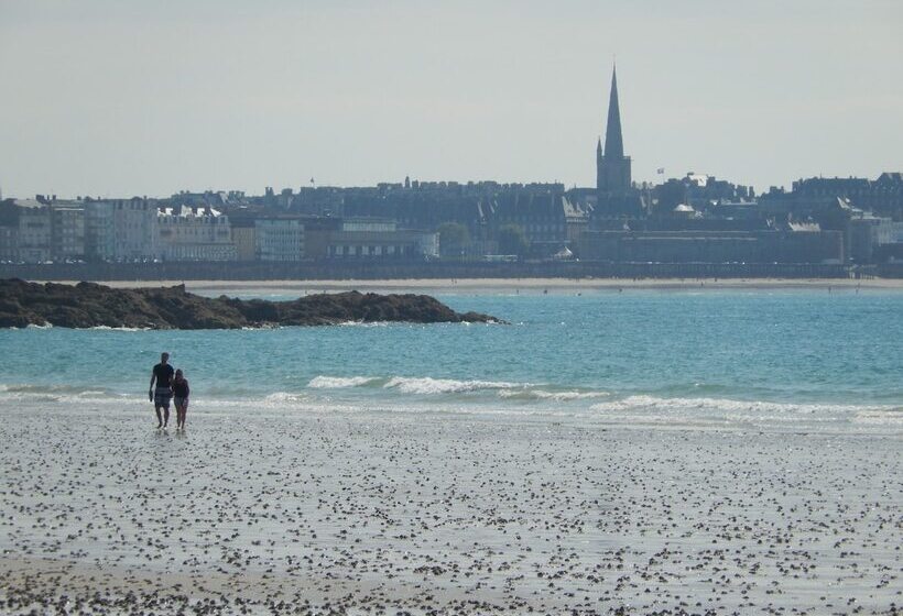 فندق Kyriad Saint Malo Centre Plage