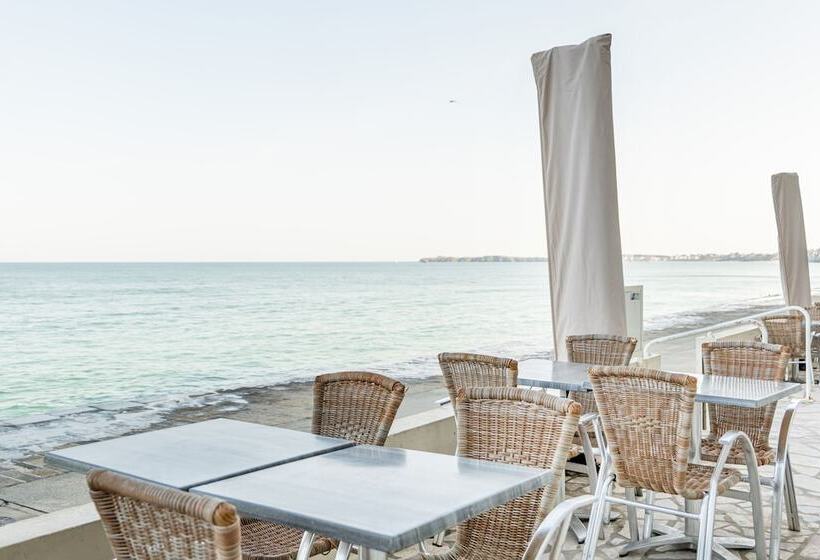 فندق Kyriad Saint Malo Centre Plage