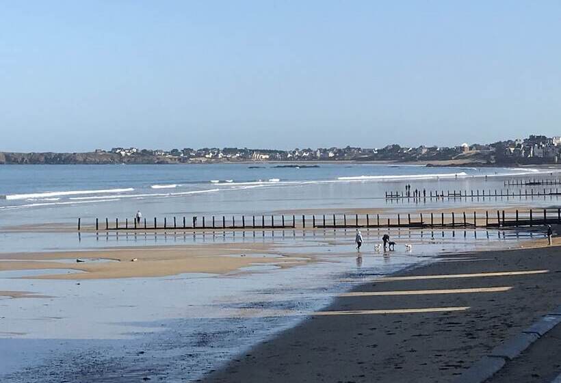 فندق Kyriad Saint Malo Centre Plage