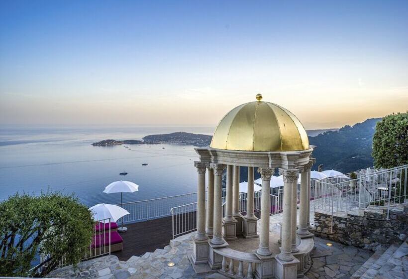 בית מלון כפרי La Chevre D Or