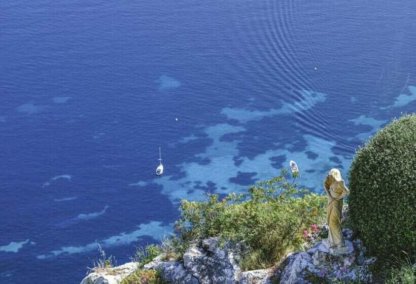 בית מלון כפרי La Chevre D Or