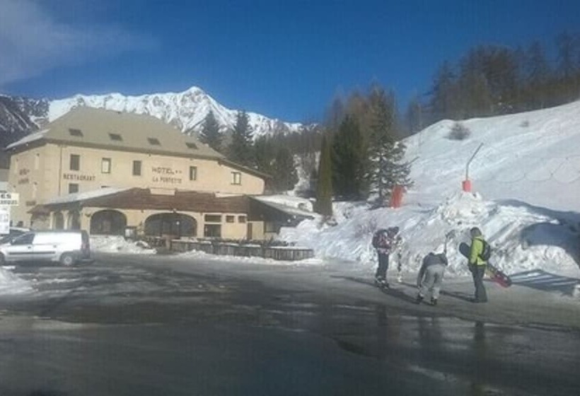 فندق La Portette