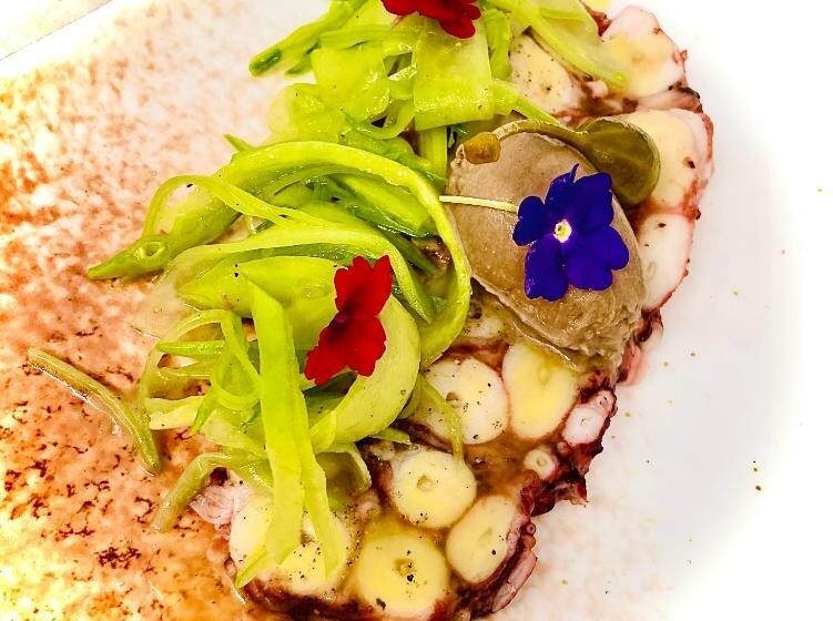 Logis Hotel Le Blason De Provence