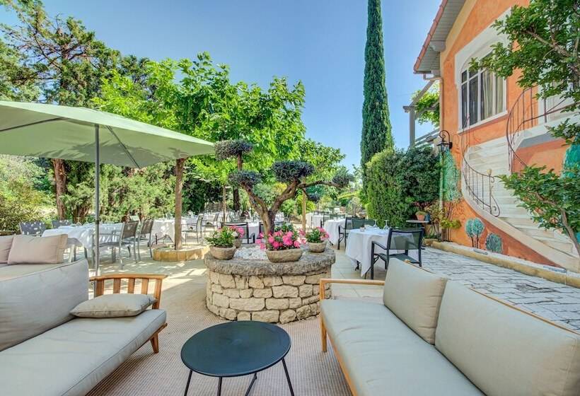 Logis Hotel Le Blason De Provence