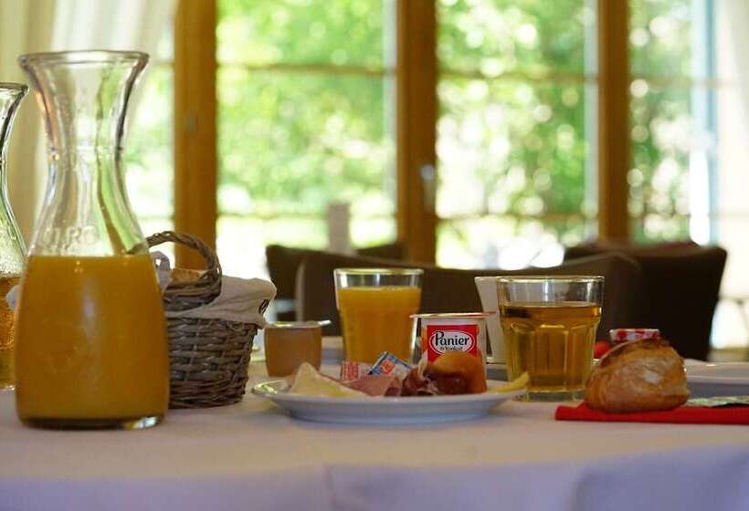 Logis Hotel Le Blason De Provence