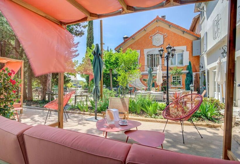 Logis Hotel Le Blason De Provence