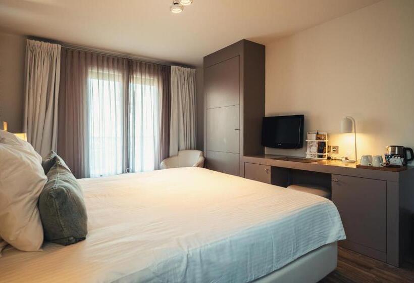 ホテル Le Catalogne