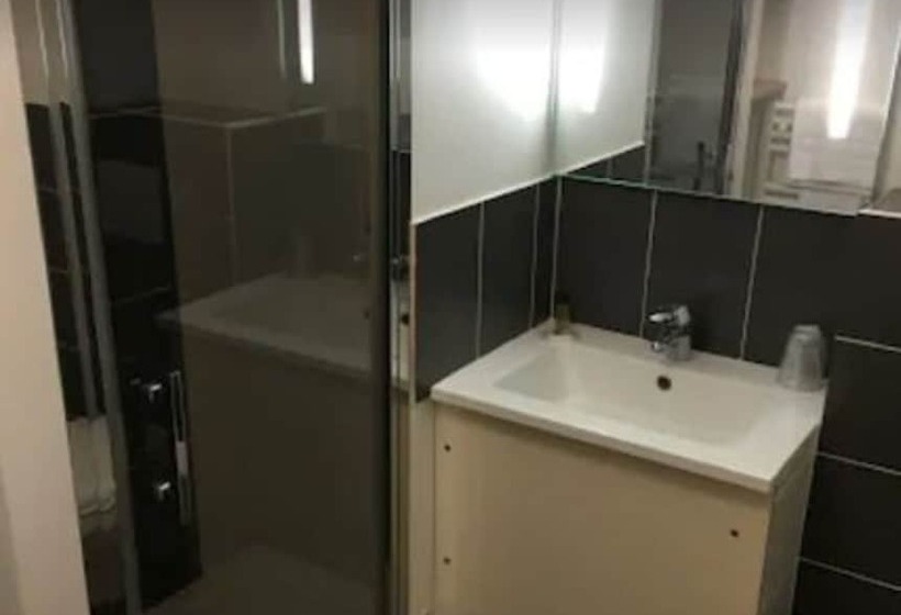 Отель Le Coudon