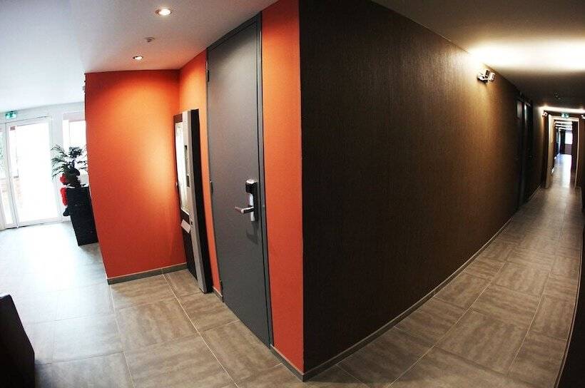 Отель Le Coudon