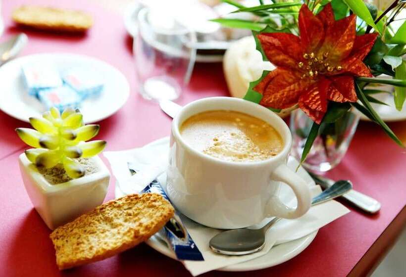 Отель Le Coudon