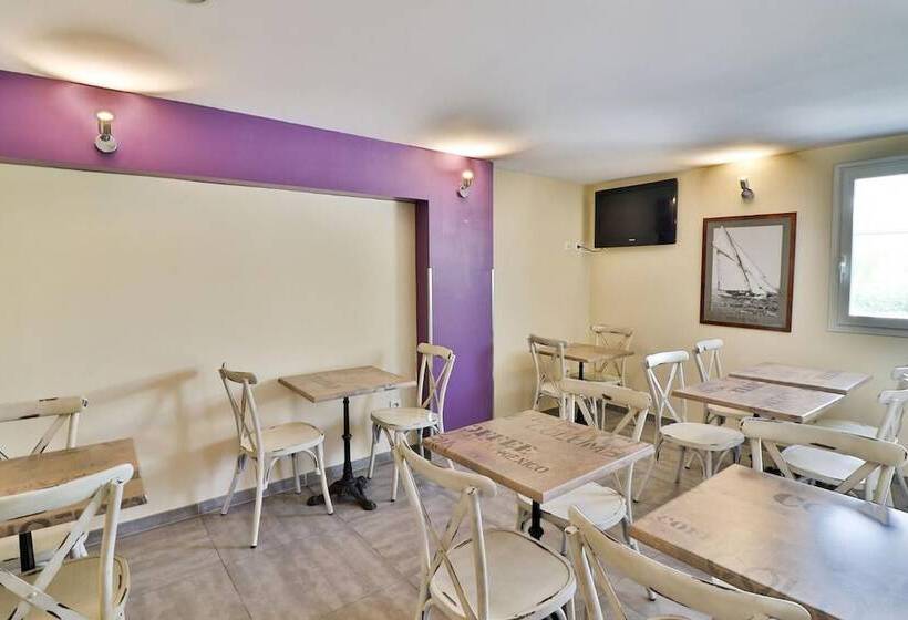 Отель Le Coudon