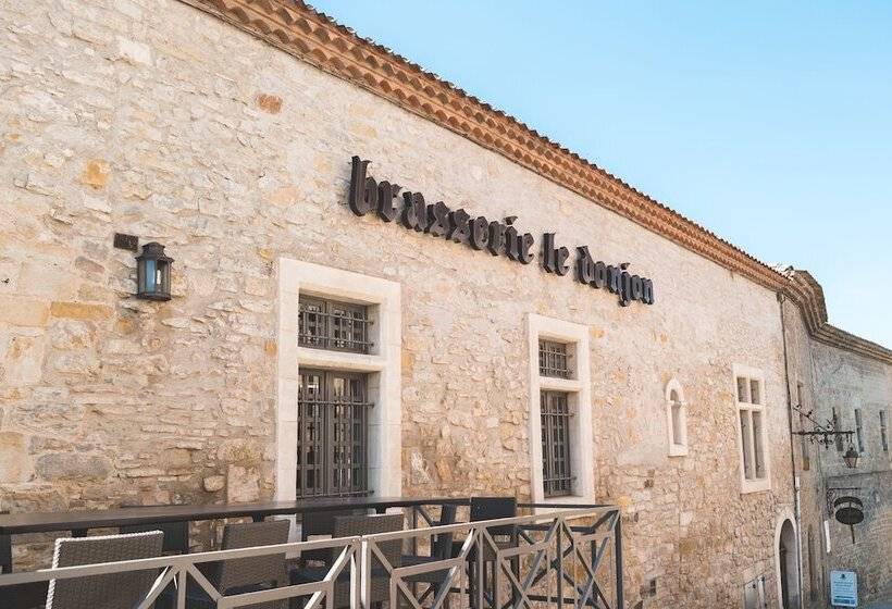هتل Hôtel Le Donjon   Cœur De La Cité Médiévale