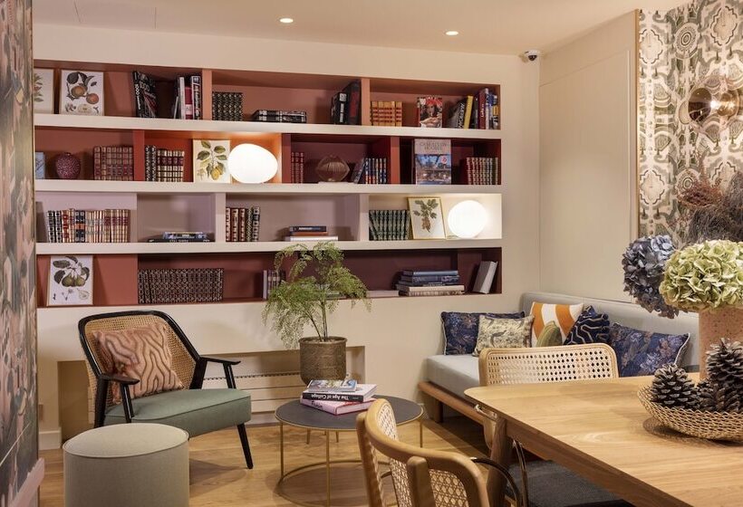 ホテル Hôtel Jardin De Cluny