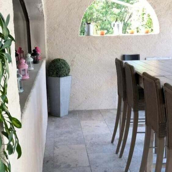 בית מלון כפרי Logis Hôtel Restaurant Les Aubuns