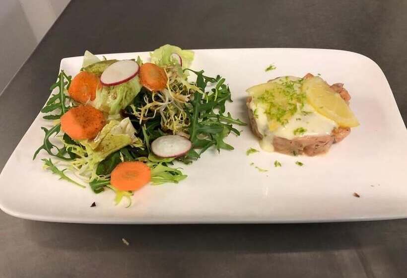 בית מלון כפרי Logis Hôtel Restaurant Les Aubuns