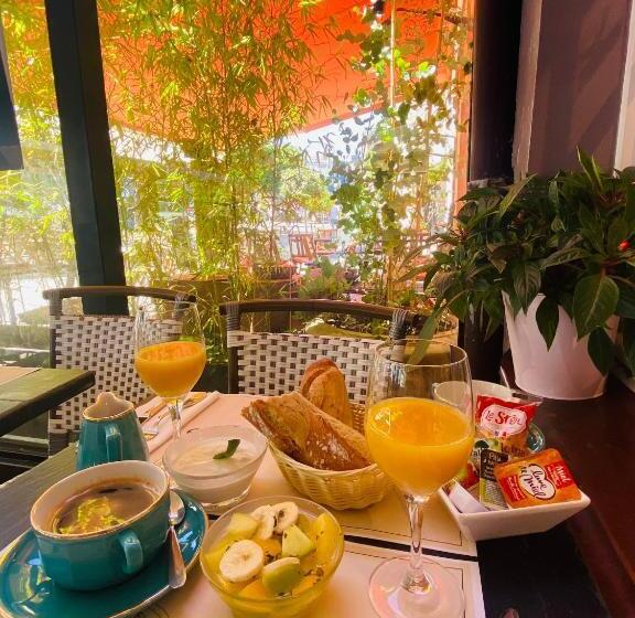 هتل Les Cascades   Hôtel De Charme