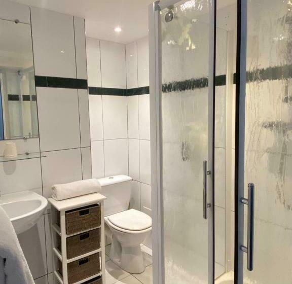 هتل Les Cascades   Hôtel De Charme