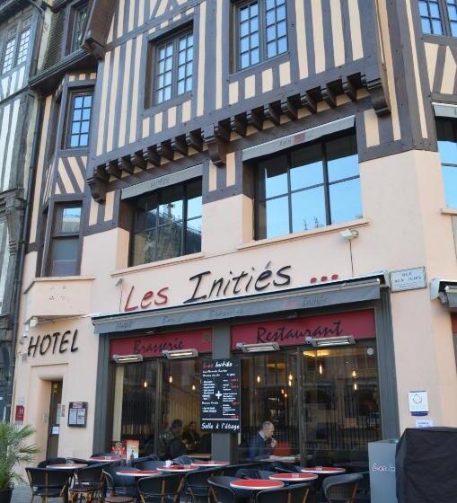 Отель Les Initiés