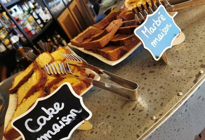 Отель Les Terrasses De Saumur Hôtel & Appartements Restaurant & Spa