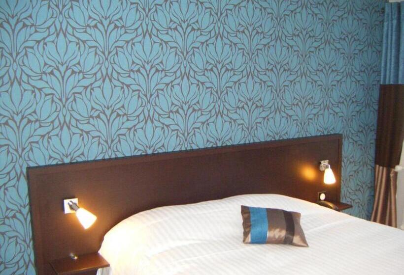 فندق Logis   Hôtel & Restaurant Le Bellevue