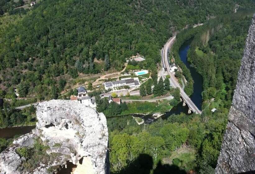 Отель Logis Hôtel Restaurant Belle Rive